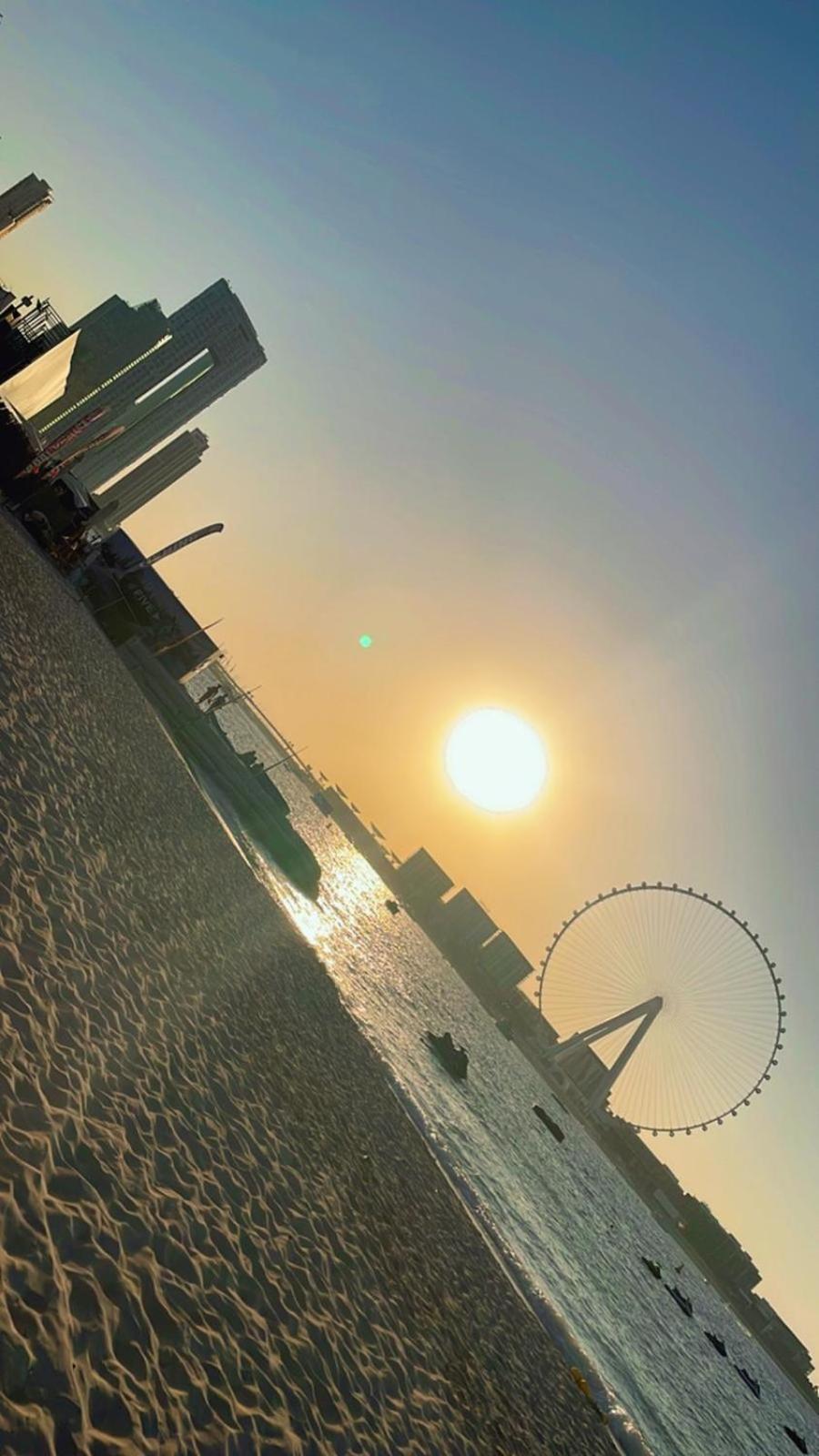 Four Stars Dubai Marina Jbr Hotell Exteriör bild